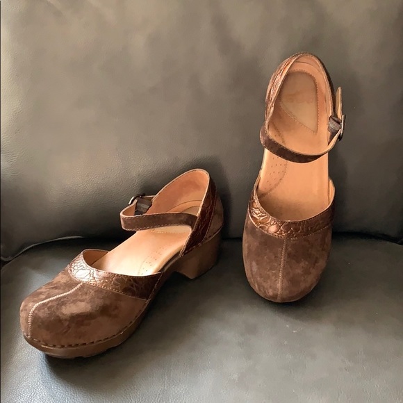 Sandals With Arch Support: 8 Picks for Sure Comfort All Summer in 2021 | Slip on sandal 